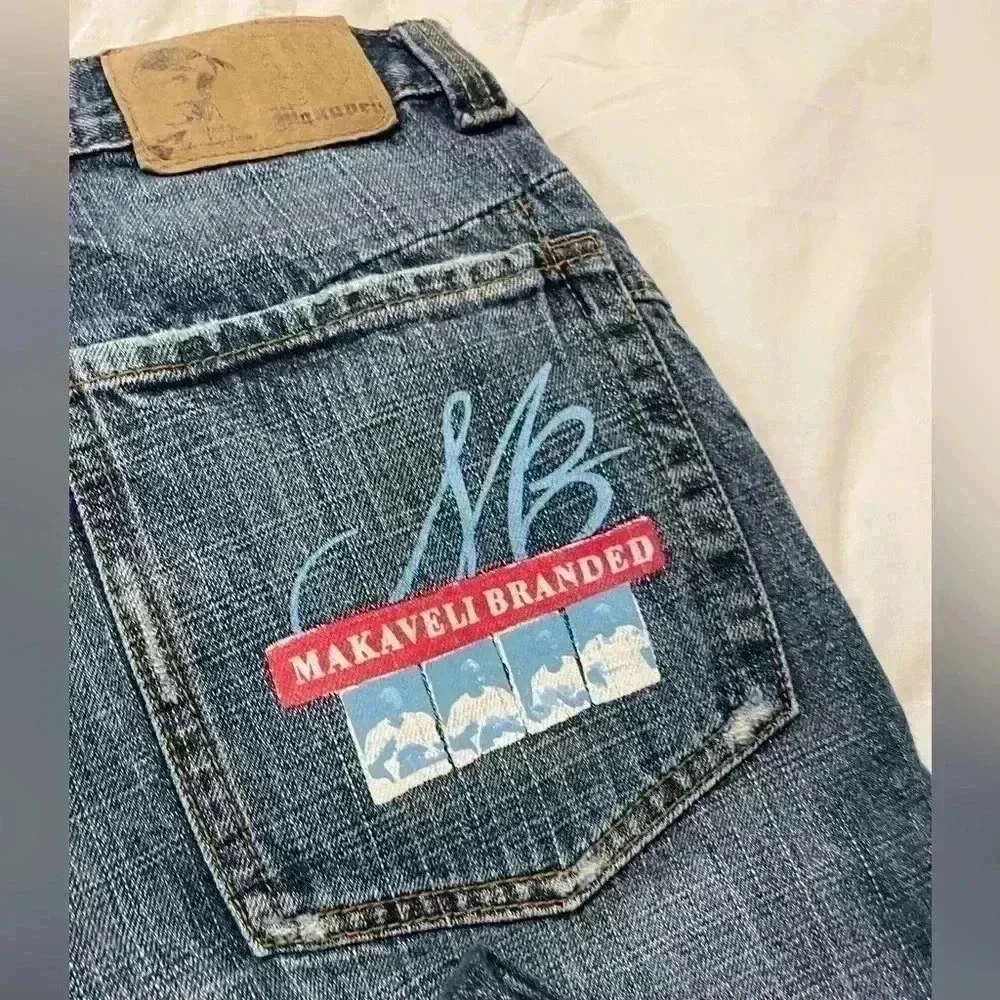 VTG MAKAVELI Brand Tupac Denim Jeans Rap Portrait Logo 90s 2Pac Size 14 wide leg - Picture 2 of 16